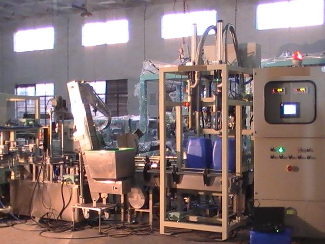 Automatic Jerry Can Filling Machine